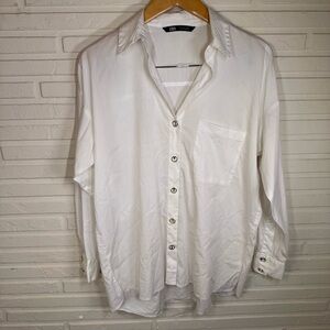 Zara White Oversized Accent Button Down Long Sleeve Blouse, Women’s Size Medium